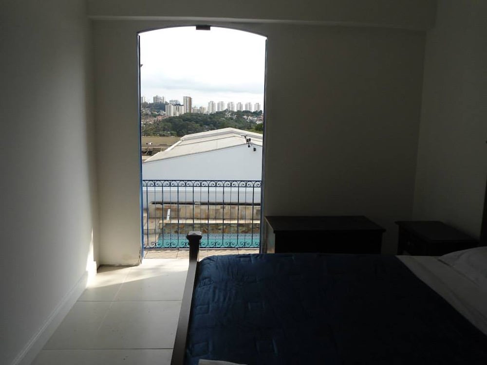 Colonial Hostel