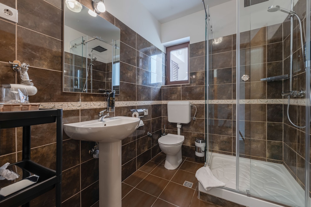 Aparthotel Plat