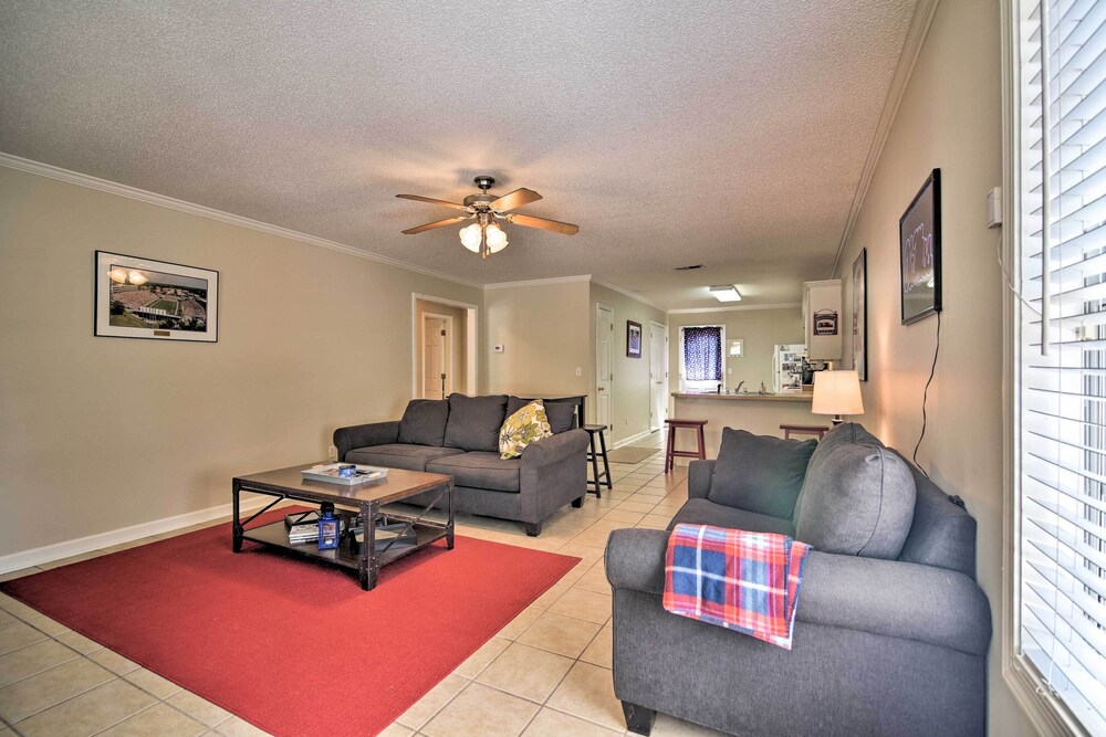 Oxford Vacations - Charming Oxford Home  1 Mi to Ole Miss Campus - Property Image 13