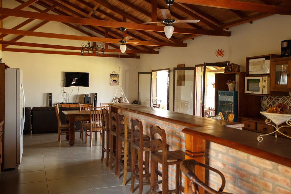 Incr vel Casa de Campo com Wifi em Palmeira PR