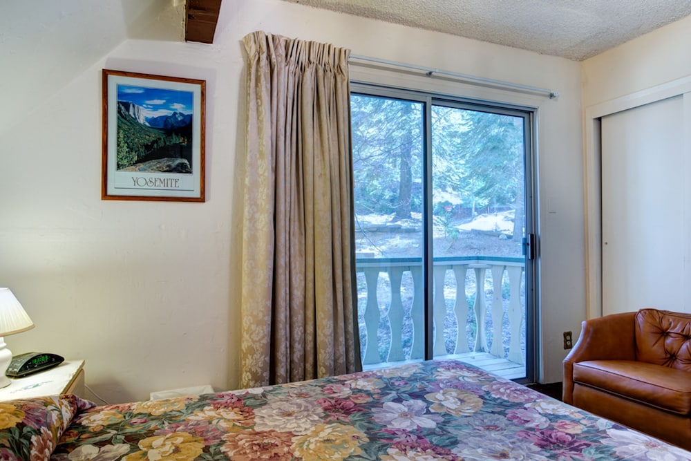 Brookside Cottage view 4
