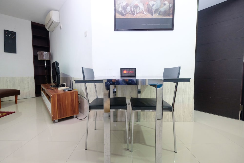 Best and Homey 2BR Taman Sari Semanggi Apartment view 3