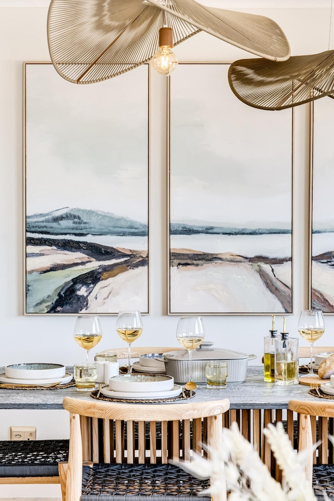 Green Point Modern 2bed Apartment Azura Atlantic