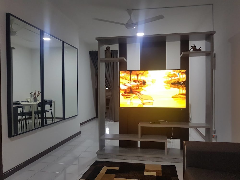 Araaz Homestay photo 6