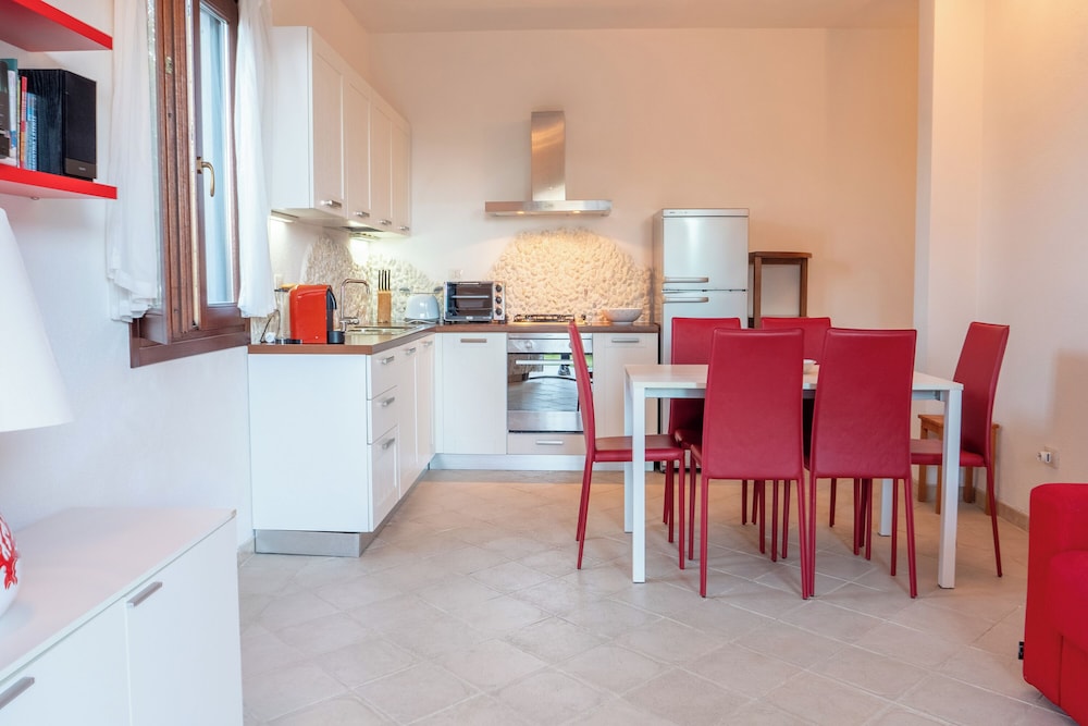 Villa Victoria 1.5 Km From The Beach view 5