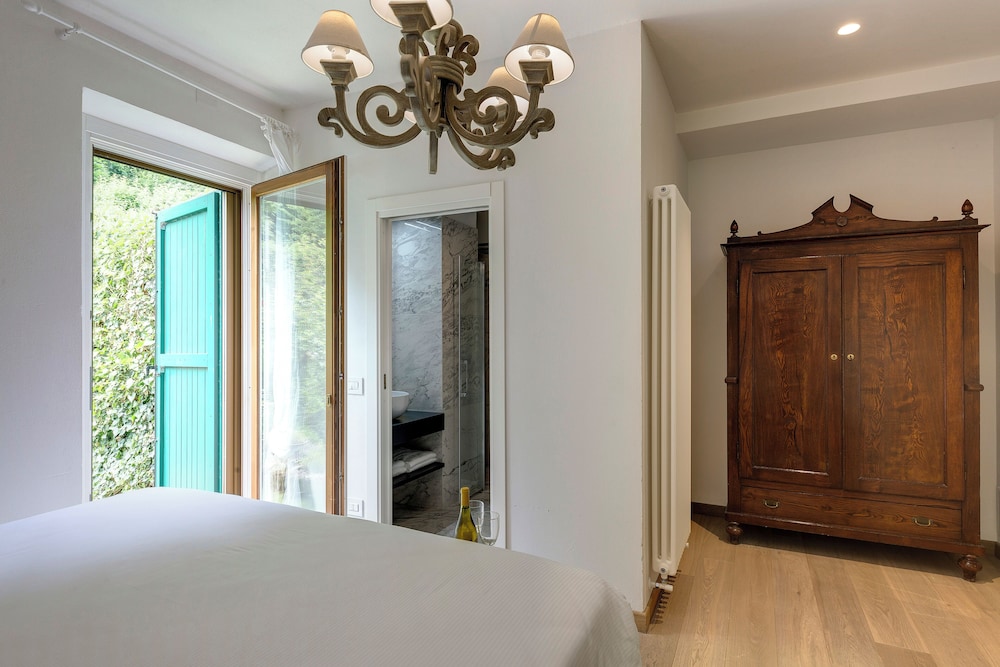 Entire Hilltop Villa With Private Pool In Palazzuolo Sul Senio