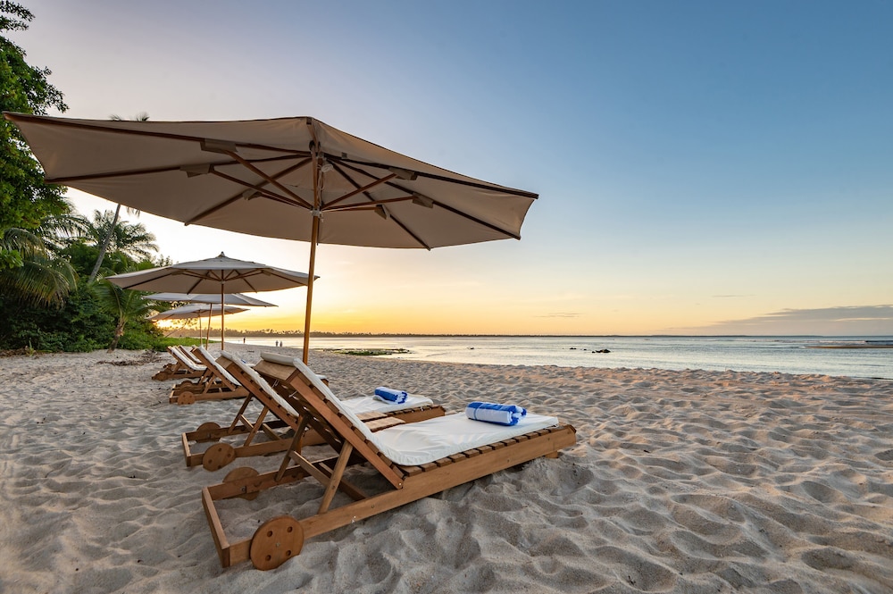 Colibri Beach Villas