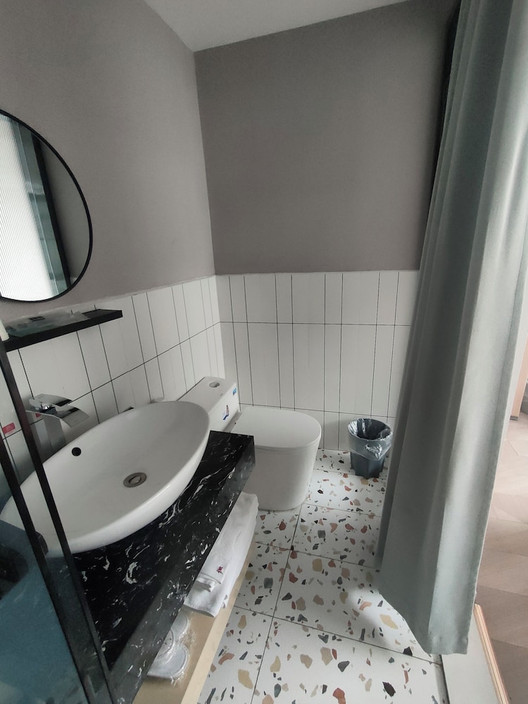 Shanghai Yinxubai Designer Homestay
