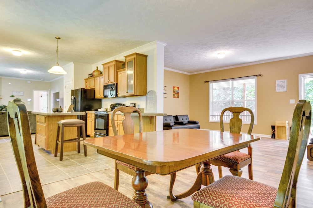 Peaceful Family Retreat in Winston-salem