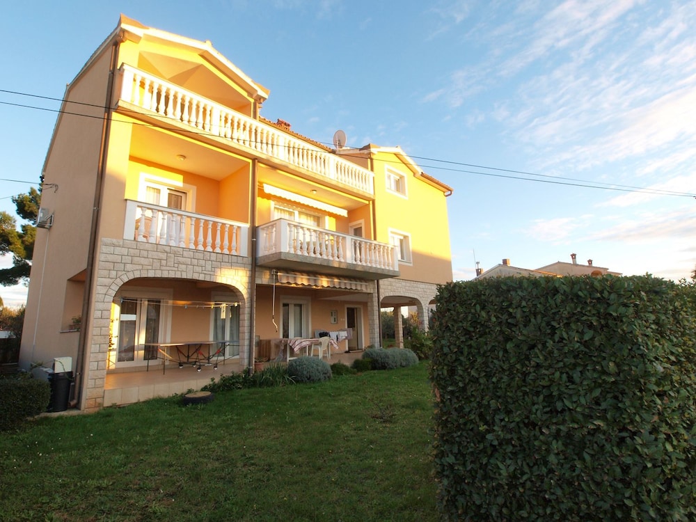 Apartment Anica 770
