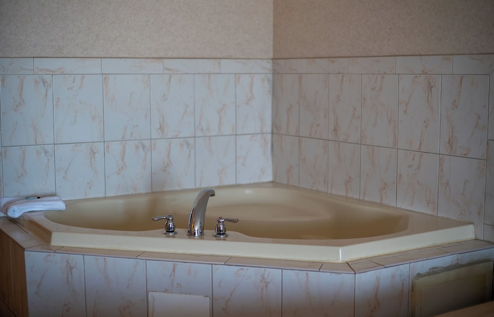 Ocean 1 Hotel and Suites