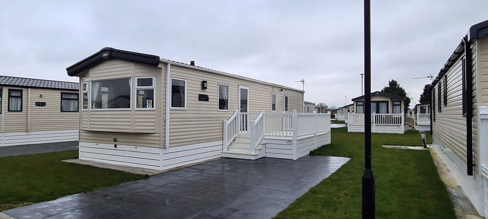 KMH Caravan Holidays
