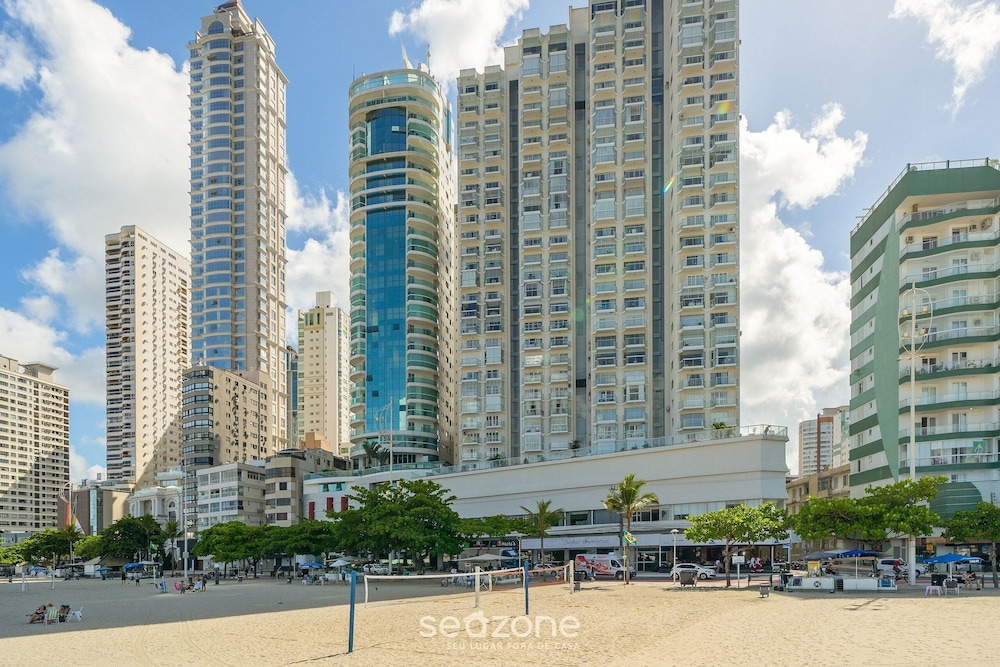 Apartments on the Balneario Camboriu Waterfront - Iptr