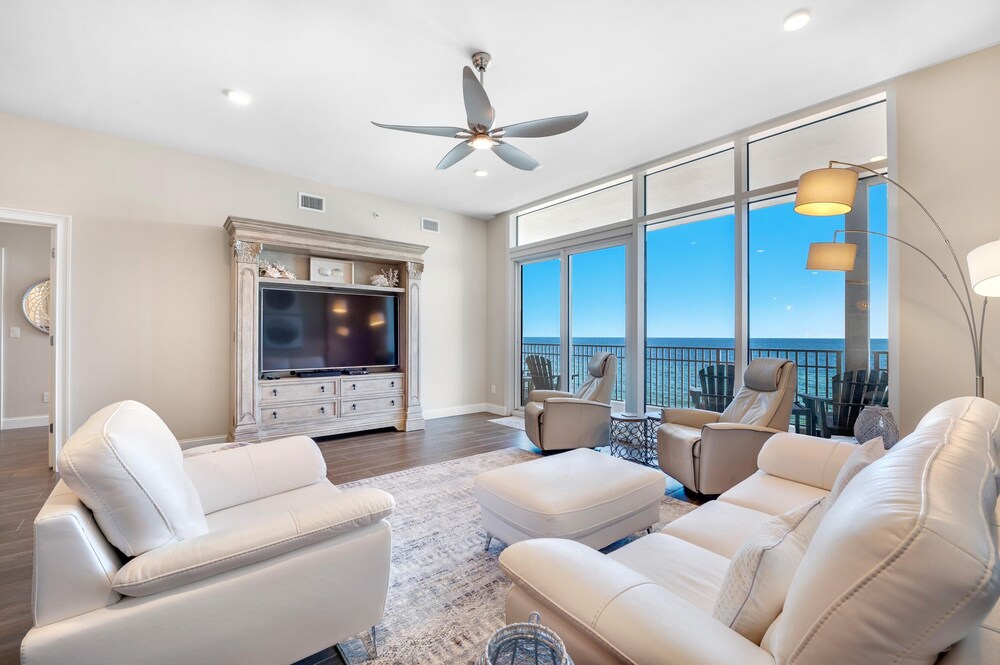 Vista Del Mar 406