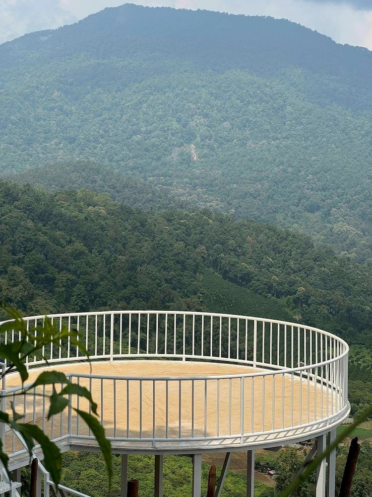 Rai hemuxnfa Villa