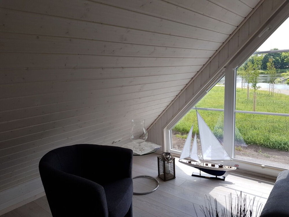 Beaver Modern Retreat