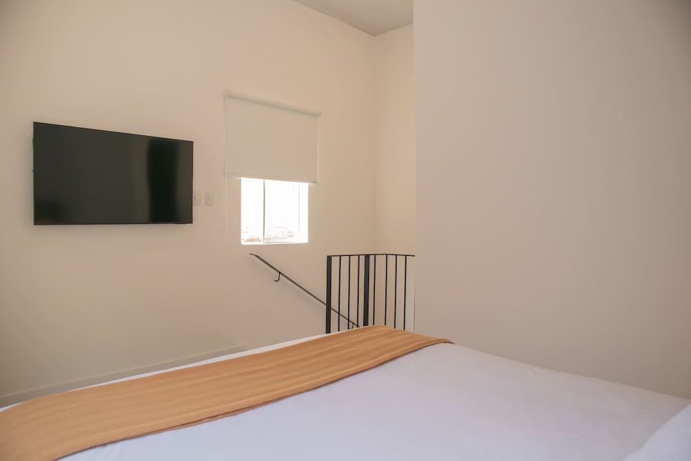 w Impressive 1BR w Terrace in Miraflores