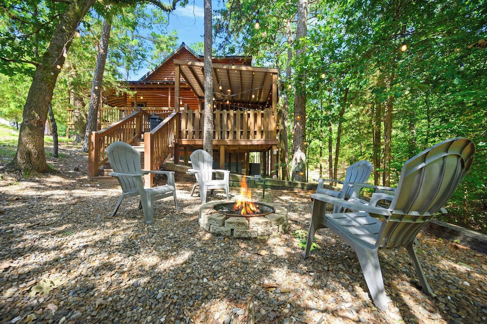 Kalo Cabin Secluded Stay