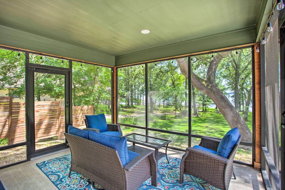 Charming Lake Fork Cottage w/ Screened-in Porch! - Property Image 9