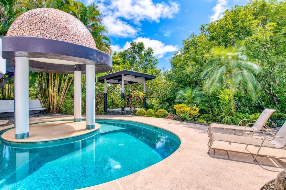 Luxury 15br Ocean View Estate in Nosara Ideal for Retreats Weddings Corporate Events