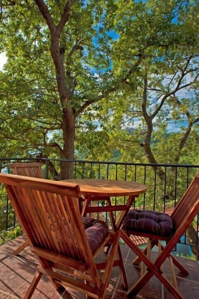Guest House Harmonia