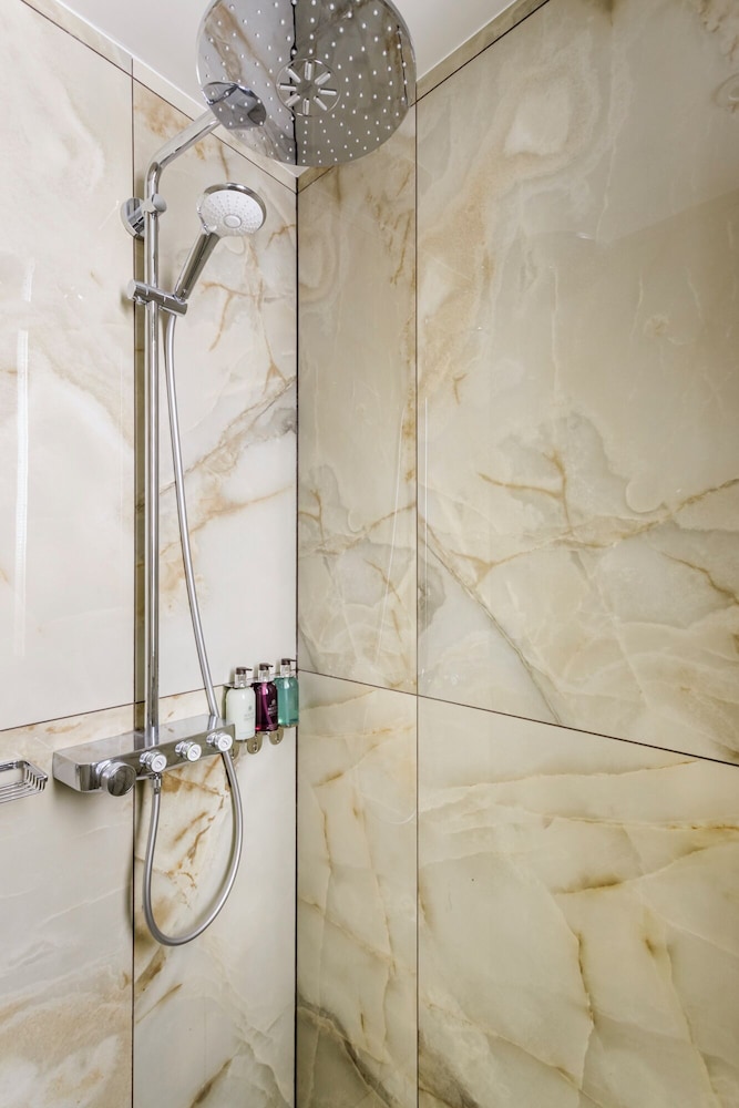 Merveil Luxury Suites - Opera I-II