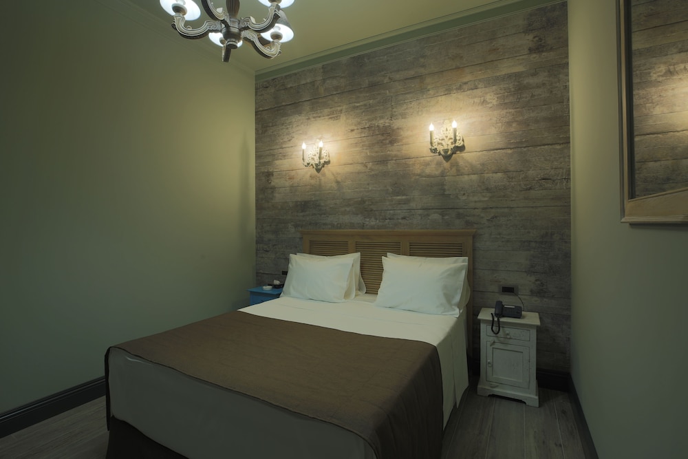 Bastille Hotel Yerevan