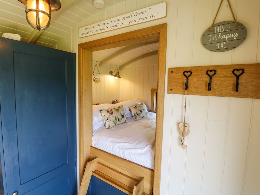 Lillie's Shepherds Hut at Shepherds Lodge