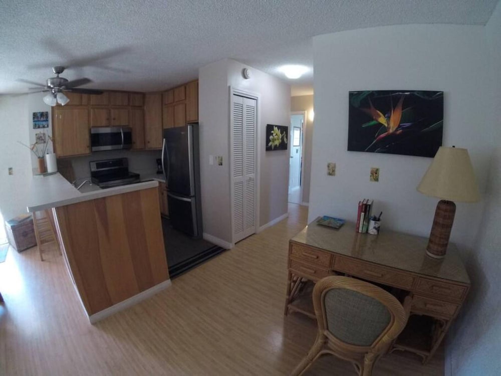 Enjoy the Sunset Ocean Front 1BR Apt-pool On-site