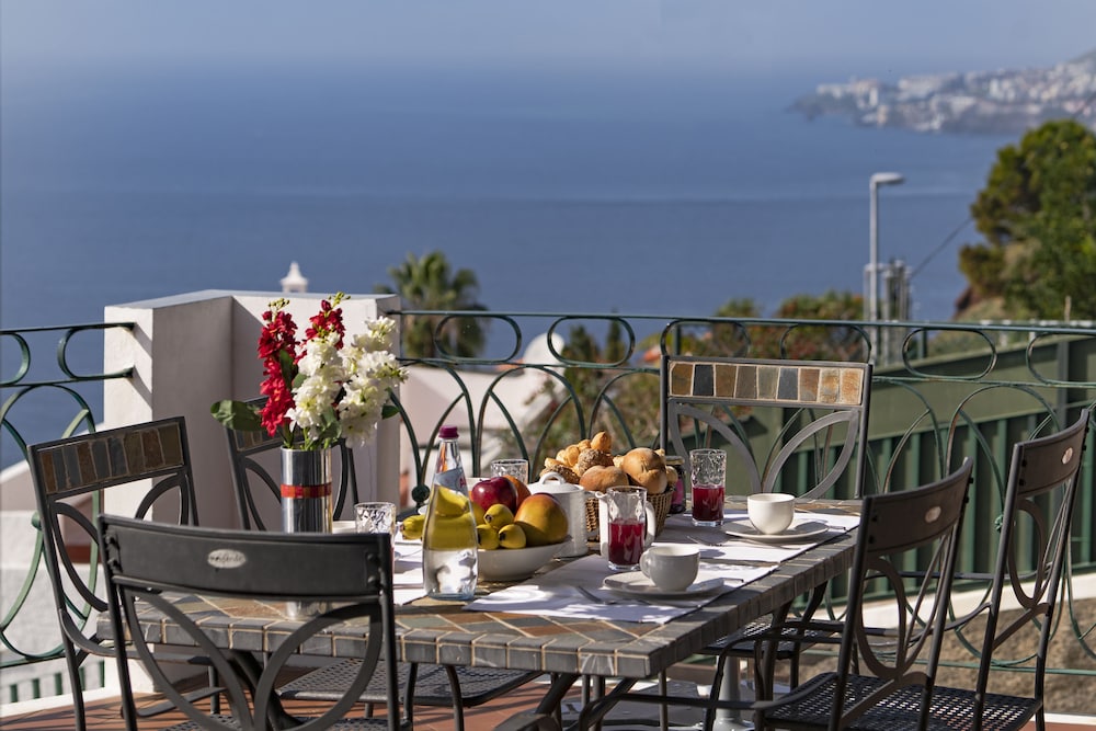 Villa Aquarela by Our Madeira