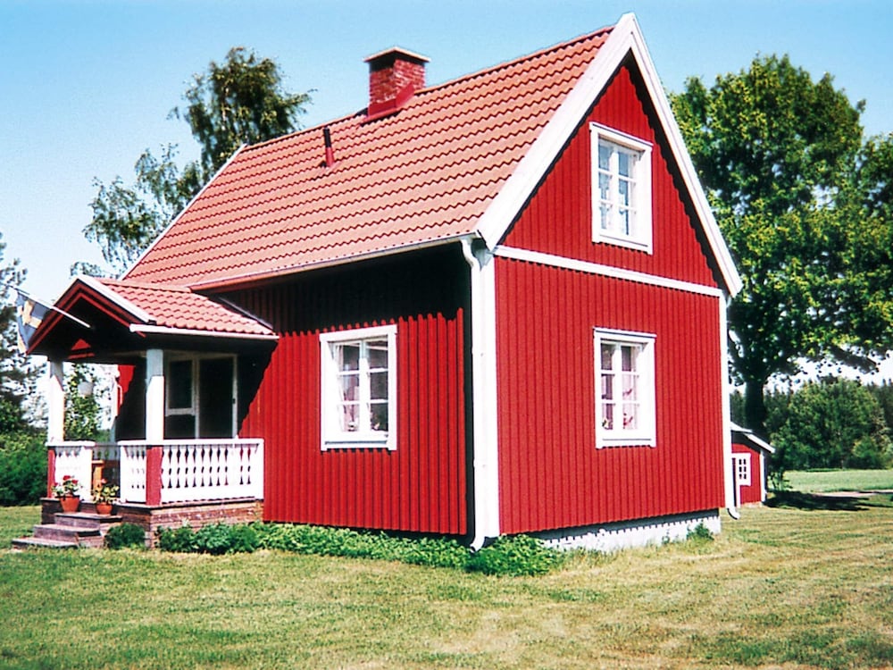 4 Person Holiday Home in Gullspang-by Traum