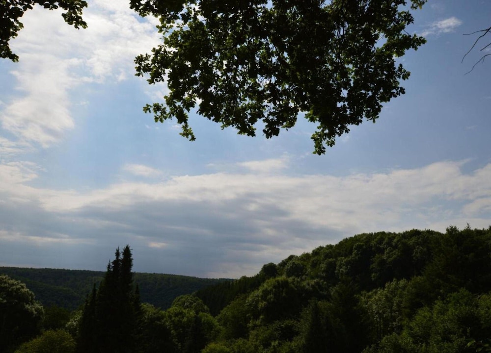 Neuendorf Hillside Haven