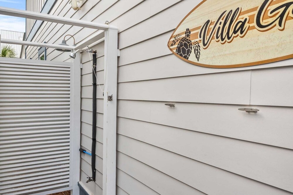 Coastal Getaway w/ Golf Cart, Beach Gear Villa Galini by Avantstay