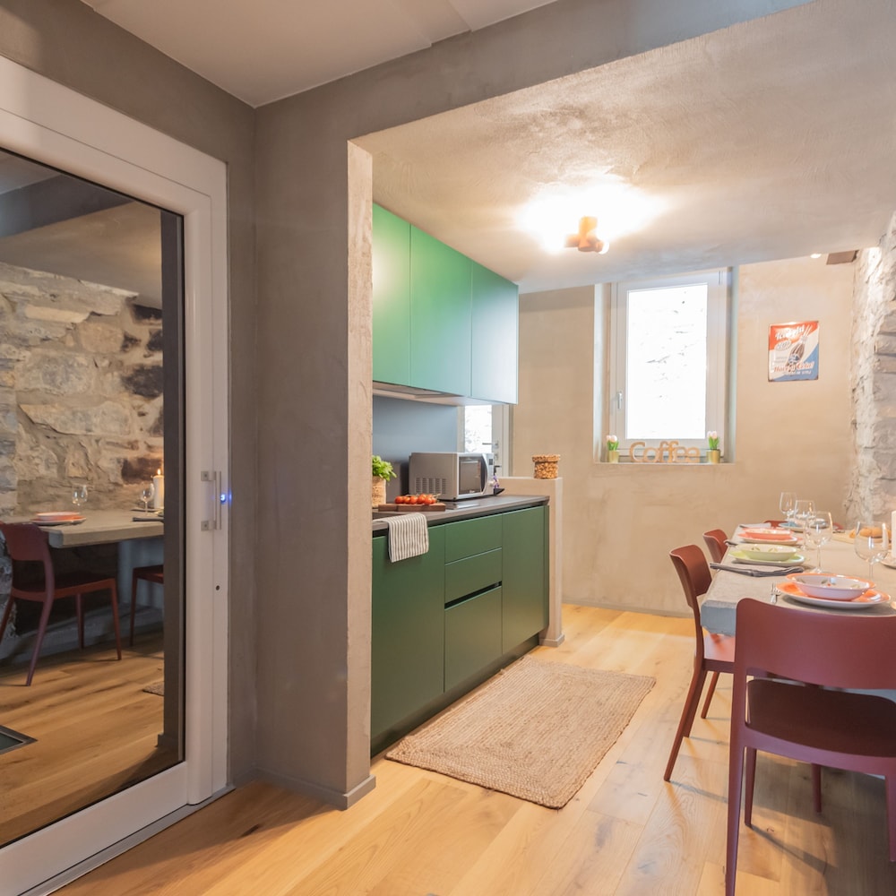 Urio s Castle Suites