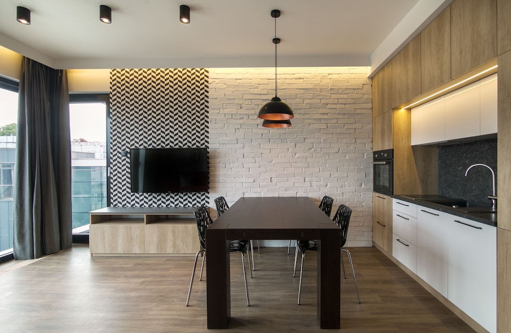 Grand Apartments