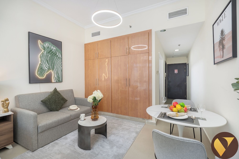 Walkable to Metro at Heart of JLT