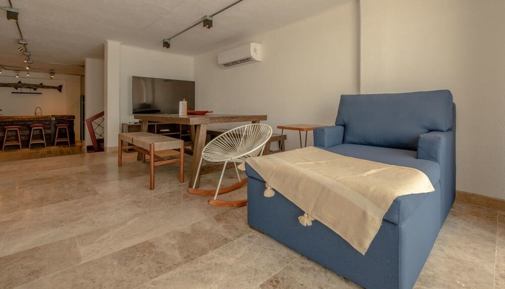 w Amazing 4BR Villa w AC n Ocean View