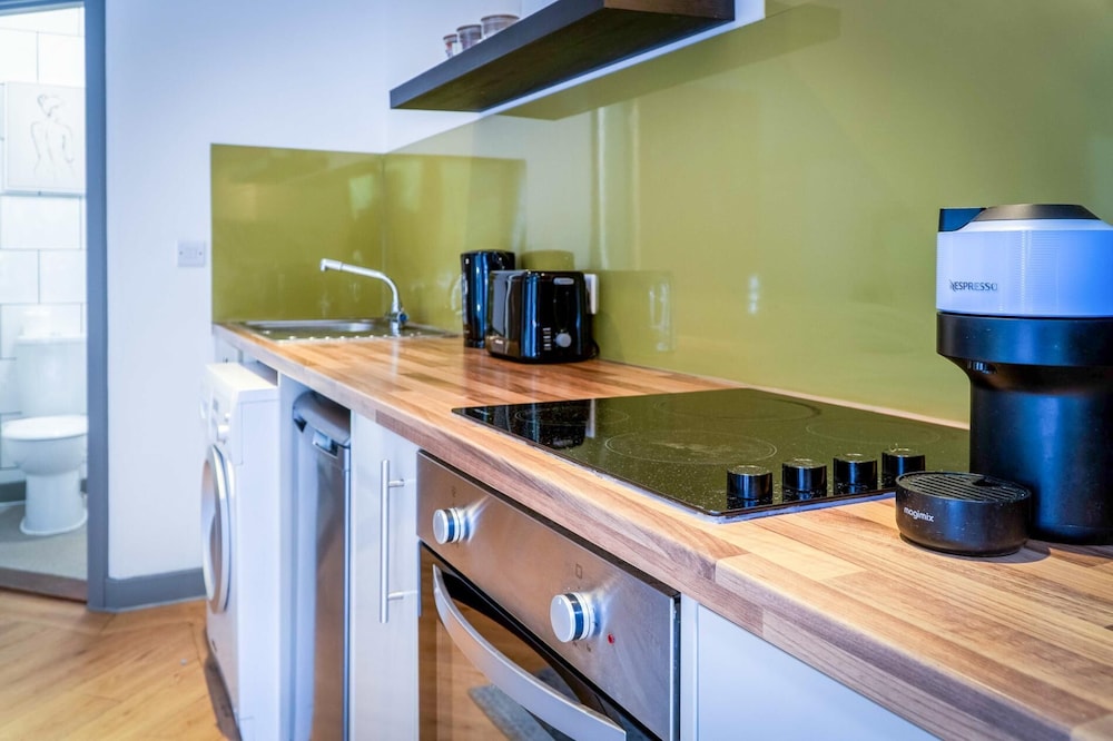 Princess Lofts 1 - 1 Bedroom Studio - Swansea