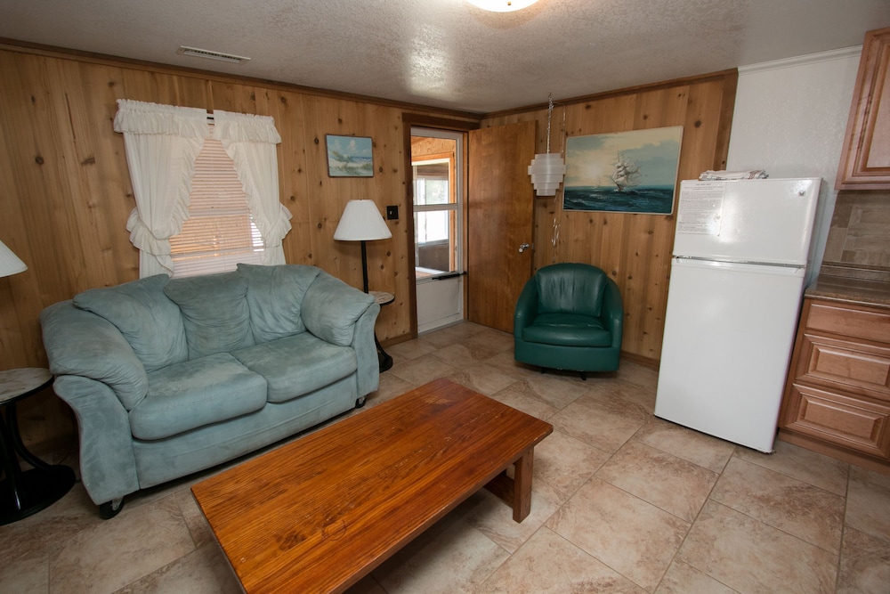 Outer Banks Motel - Village Accommodations