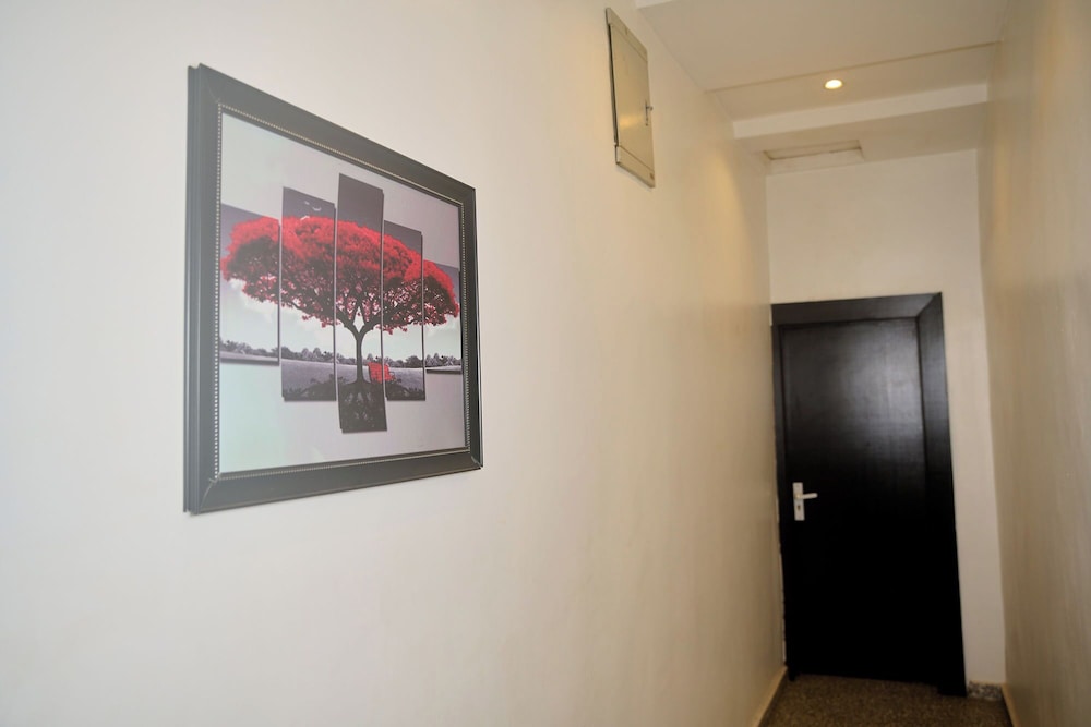 Luxurious 1 Duplex and 3 Flats Apartments, Ugbor Village RD, Benin City Nigeria