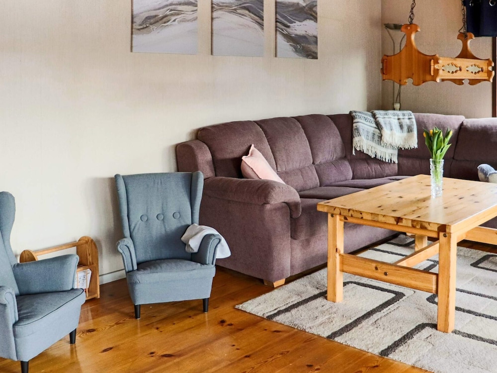 6 Person Holiday Home in Hjarnarp