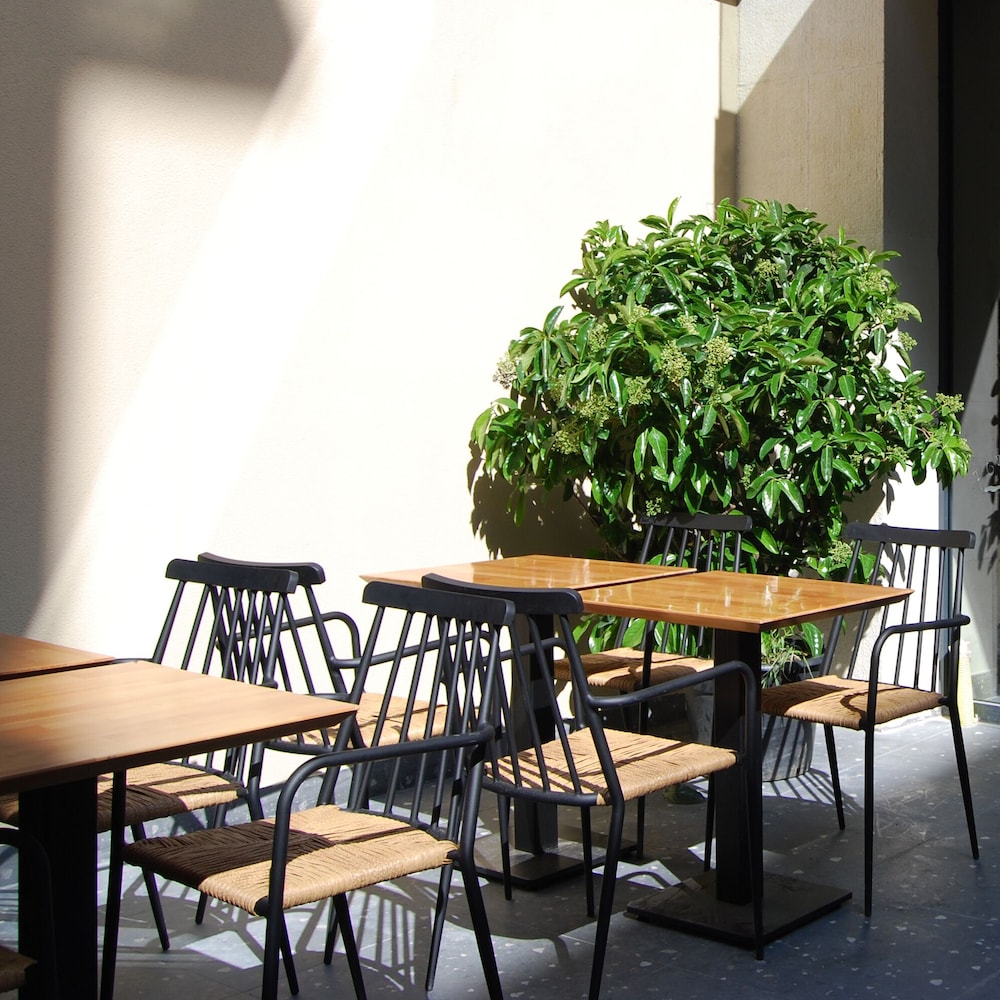 Four Sides Beyoğlu - Image 9