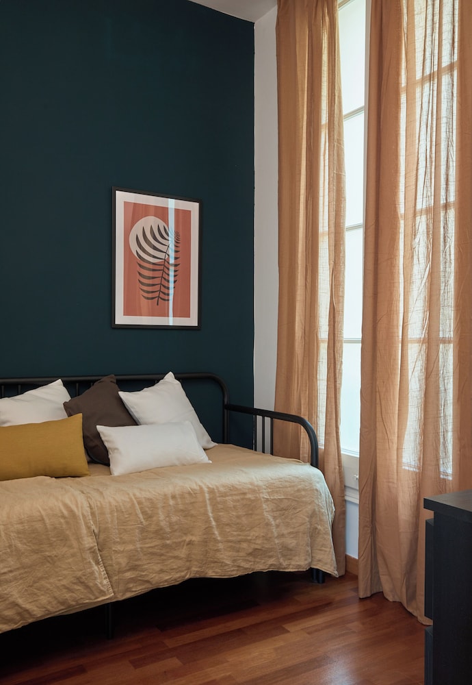 Stay U-nique Apartments Ronda Sant Pere