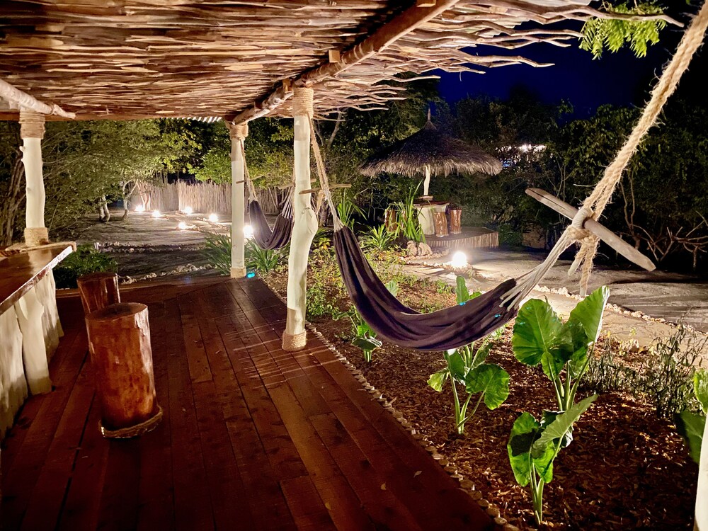 Rock and Sea Resort