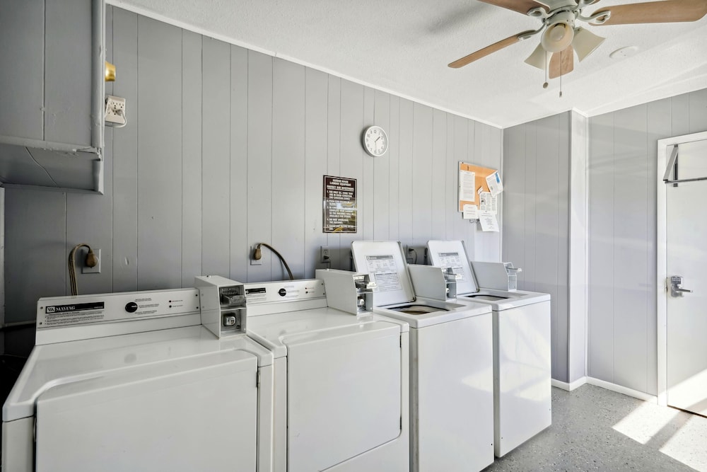Harbor House 37