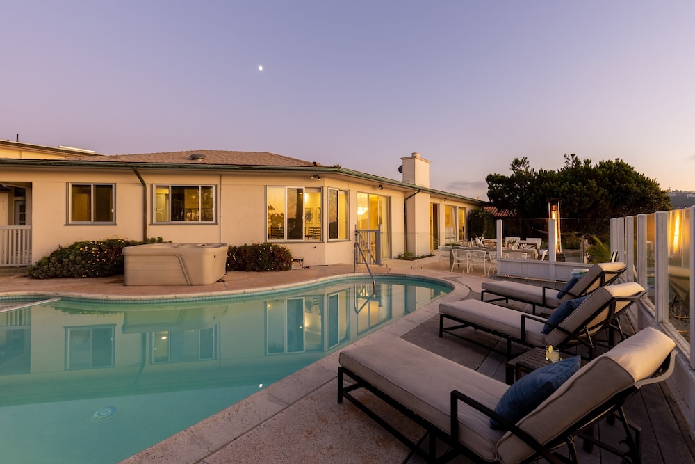 Vista by Avantstay Stunning Estate w/ Views of the Pacific Ocean Pool & Spa - Image 3