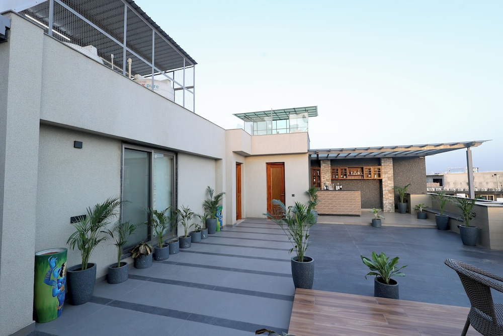 Escape - Stays and Serviced Apartments
