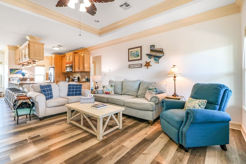 Seaside Merryment 4 Bedroom Home