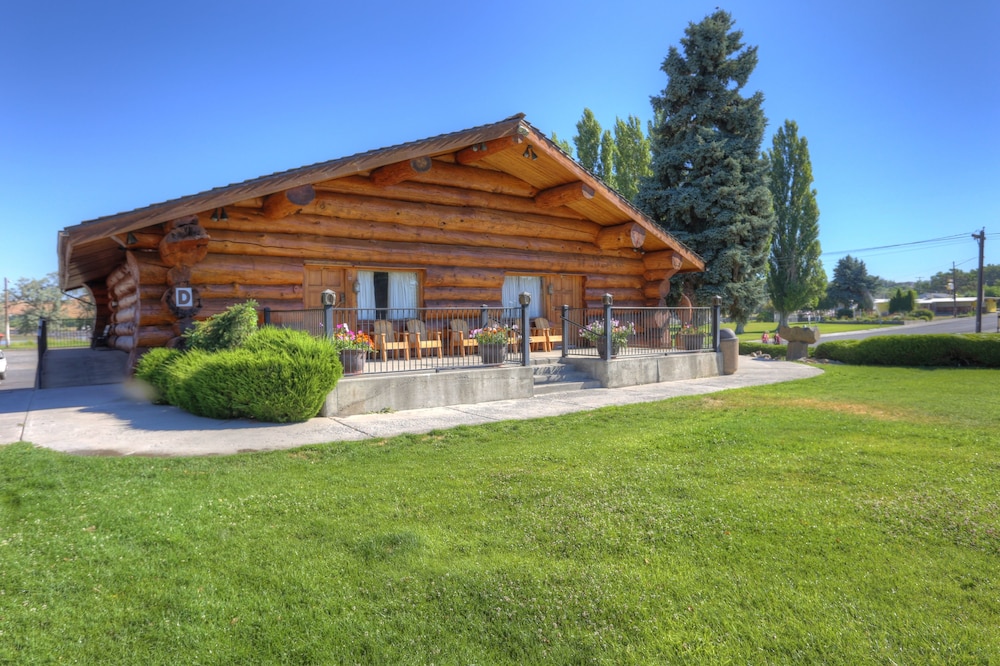 Soap Lake Natural Spa & Resort