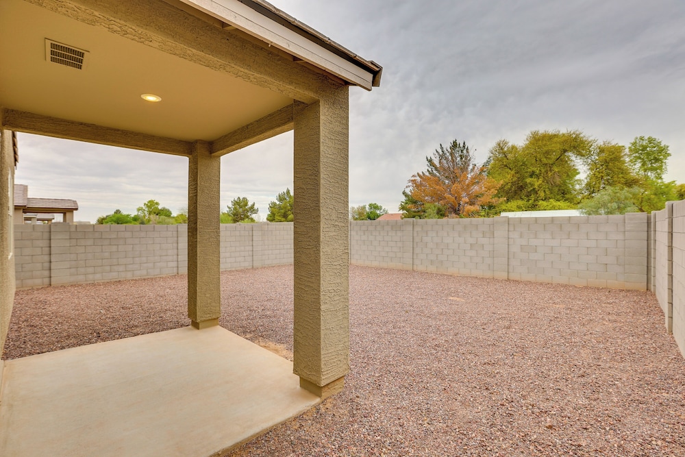 10 Mi to Dtwn Phoenix: Home Near Hiking & Biking!